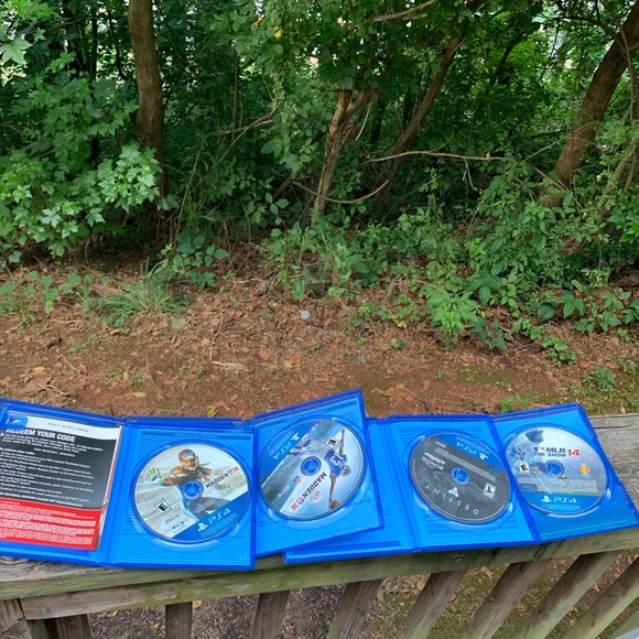 PS4 game Lot - Picture 3 of 6